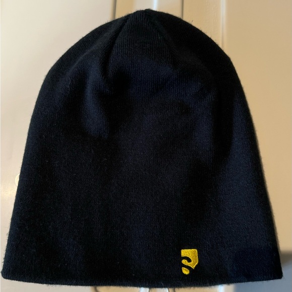 Salomon wool toque in good condition - Picture 1 of 4